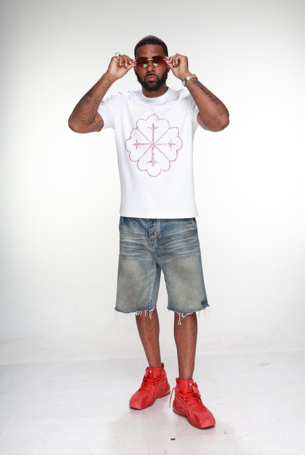 N&W STITCHED STRUGGLE TEE